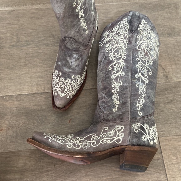 CORRAL vintage BONE EMBROIDERY COWGIRL BOOTS - SNIP TOE, size 6.5 - Picture 6 of 6